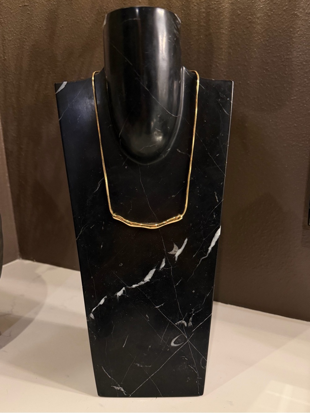 By Adina Eden
Solid Curved Bar Snake Chain Necklace